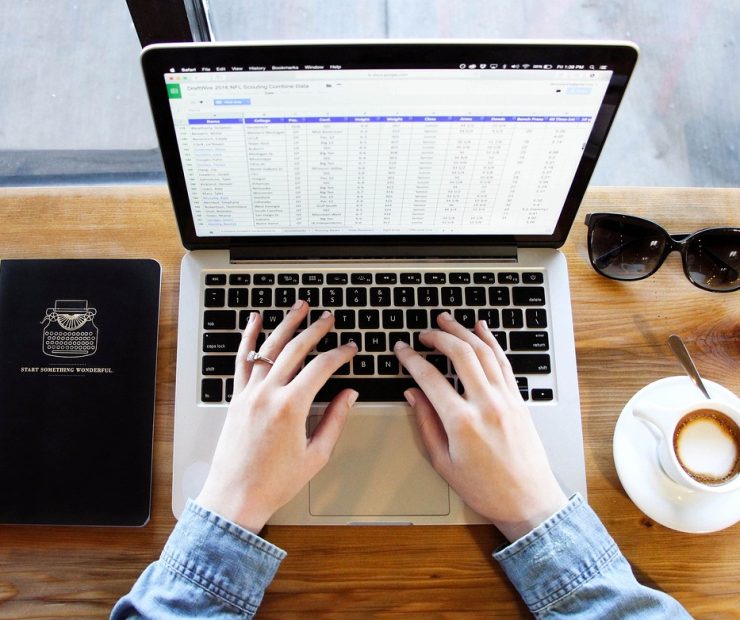 Digitalizar tu operación turística: por qué es urgente (y no tan complicado)