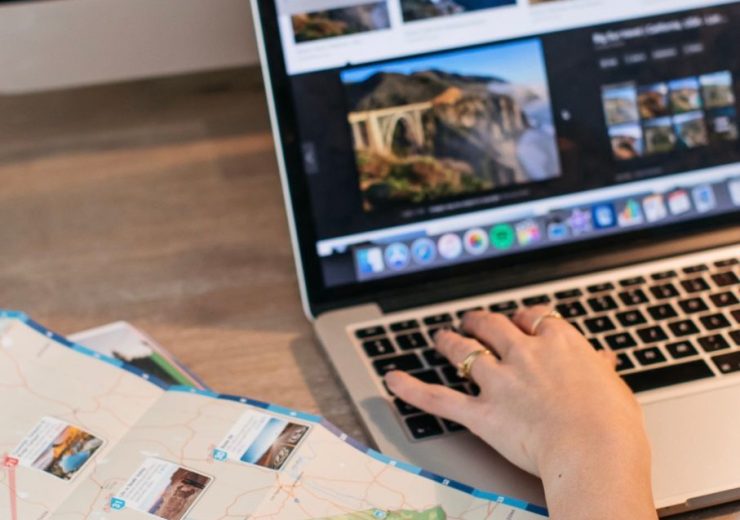 Textos que venden viajes: cómo escribir descripciones que inspiran y convierten